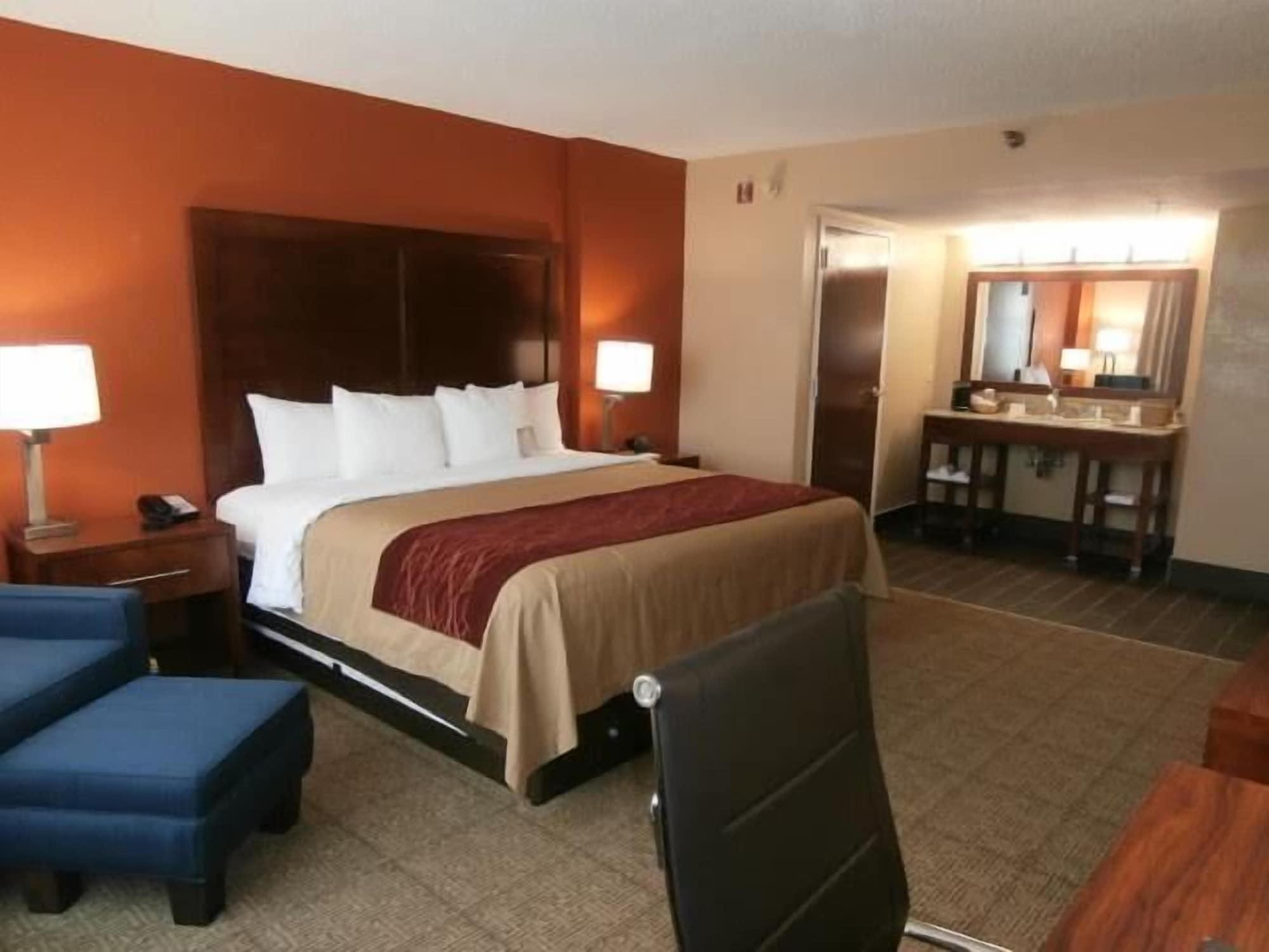 Comfort Inn & Suites Lakeland North I-4 Eksteriør billede