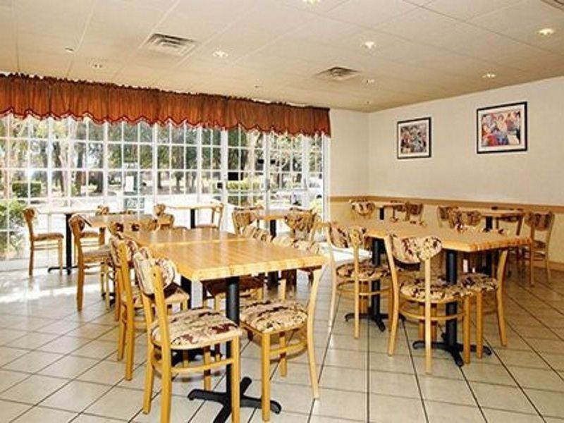Comfort Inn & Suites Lakeland North I-4 Eksteriør billede
