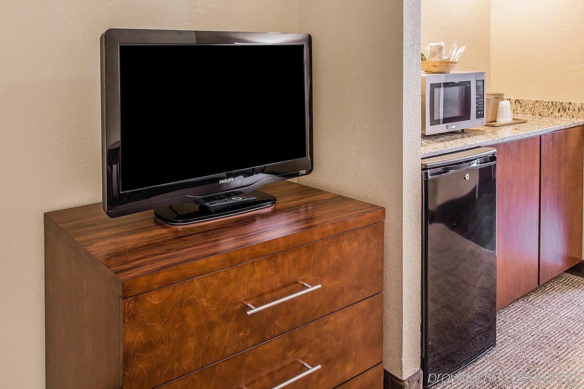 Comfort Inn & Suites Lakeland North I-4 Eksteriør billede