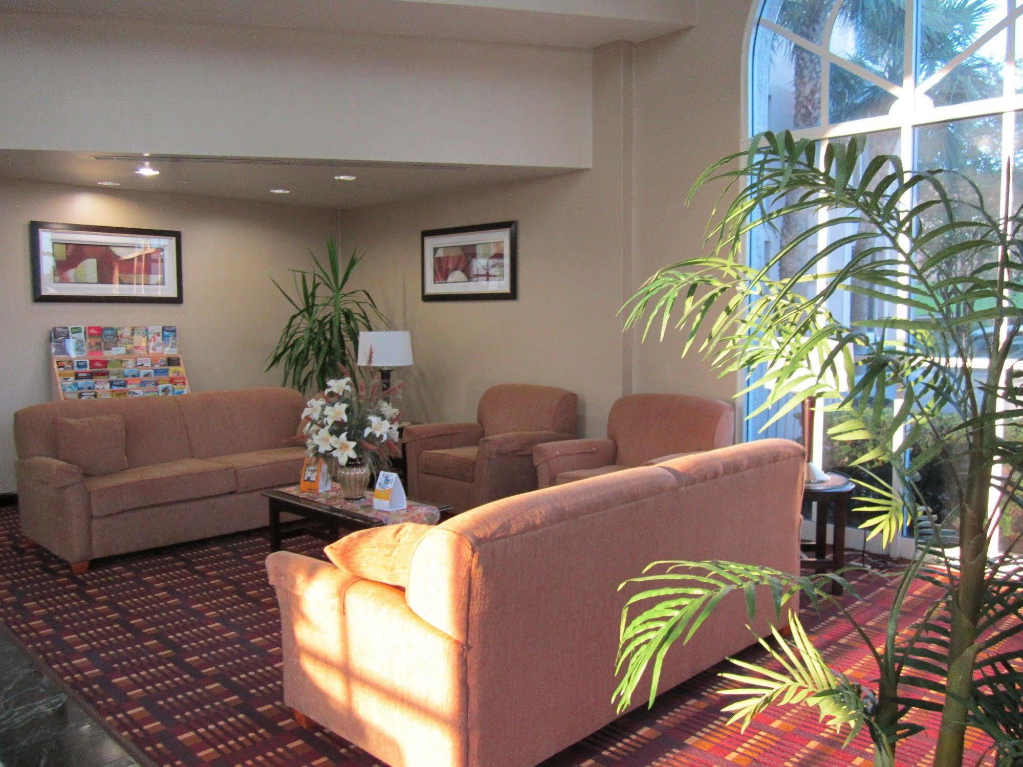 Comfort Inn & Suites Lakeland North I-4 Eksteriør billede