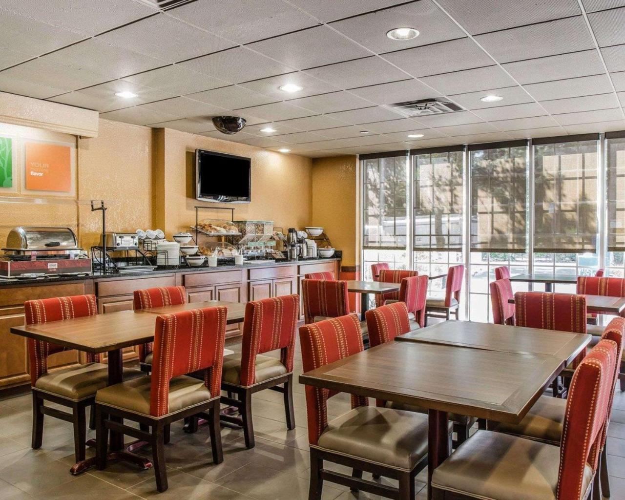 Comfort Inn & Suites Lakeland North I-4 Eksteriør billede